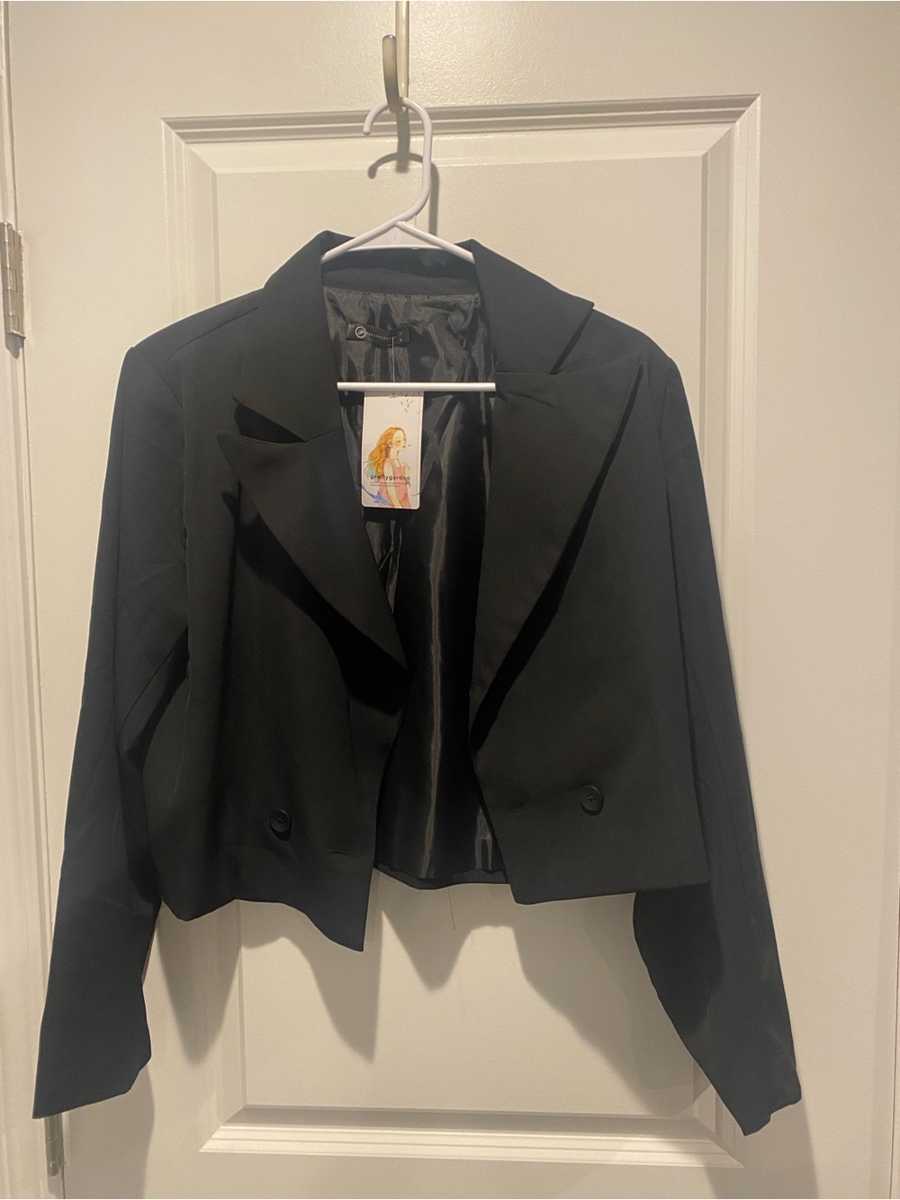 Cropped Black Tailored Blazer